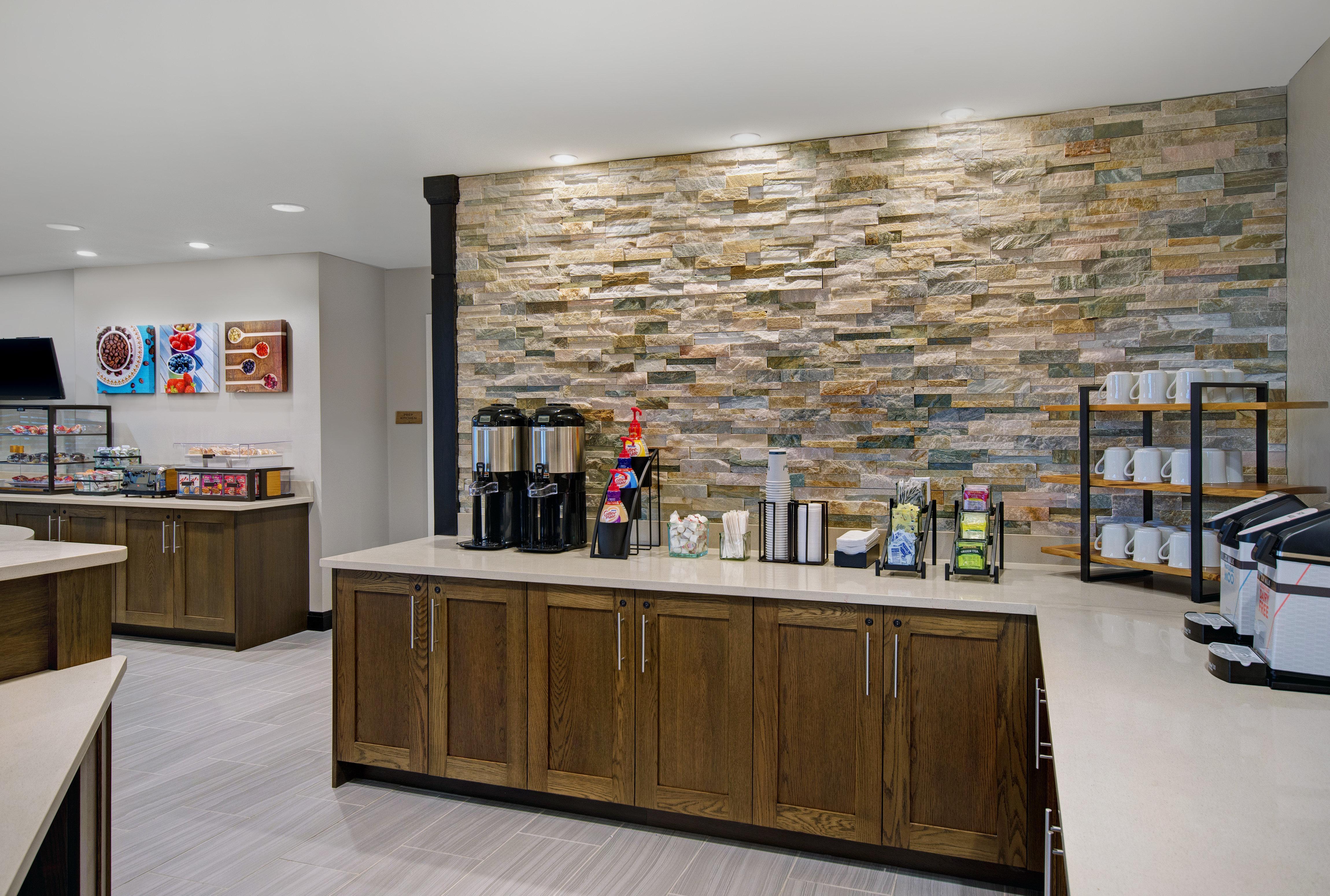 Hotel Staybridge - -detroit Area By Ihg